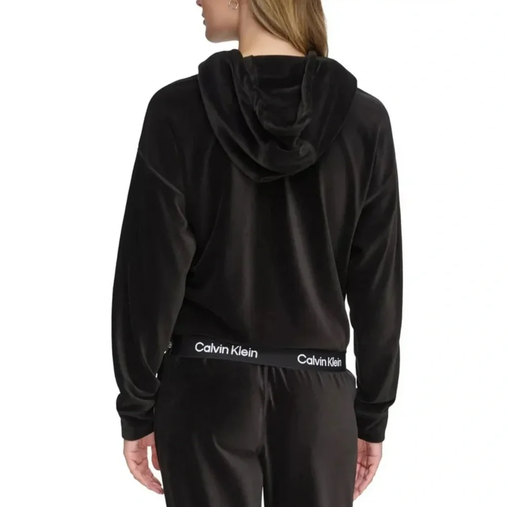 Calvin Klein Performance Women's Logo Elastic Long-Sleeve Pullover Velour Hoodie - Picture 4 of 6